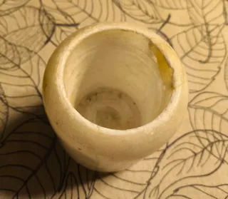 Bote decorativo de alabastro