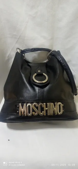 Bolso Moschino Piel Negro y Dorado