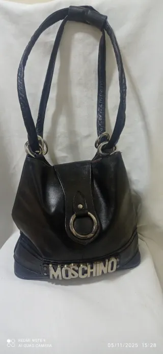 Bolso Moschino Piel Negro y Dorado