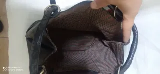 Bolso Moschino Piel Negro y Dorado