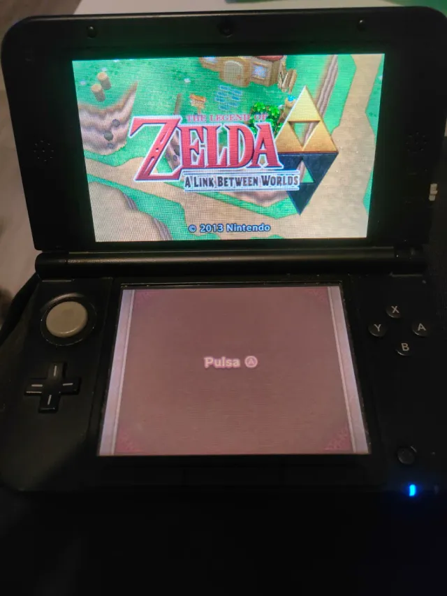 Nintendo 3DS XL Roja