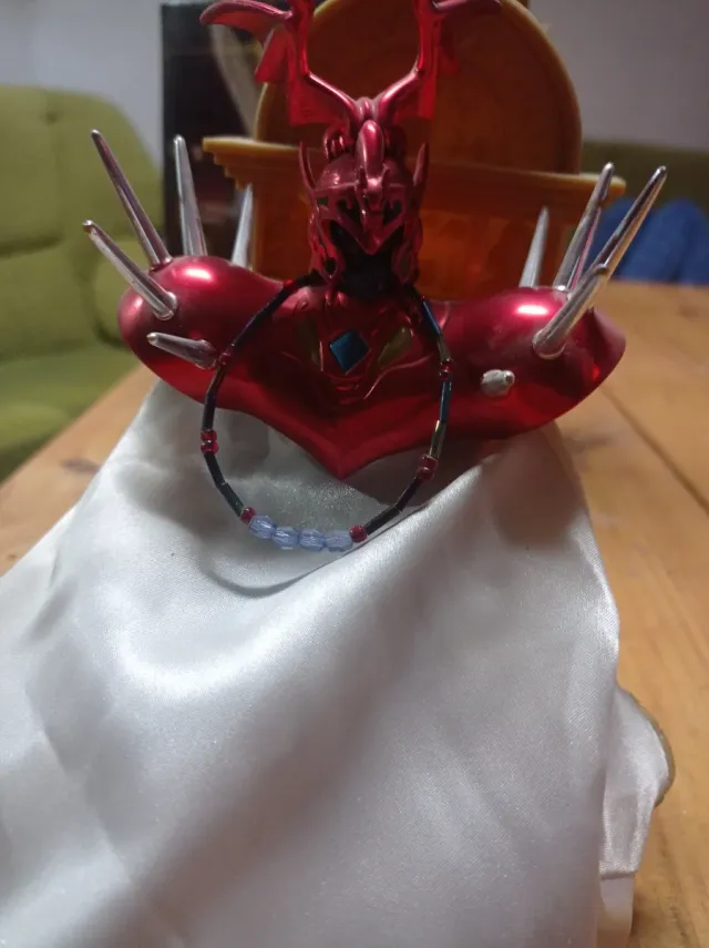 Caballero del Zodiaco Dorado Géminis con caja Mith