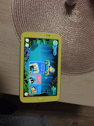 Tableta Samsung Amarilla