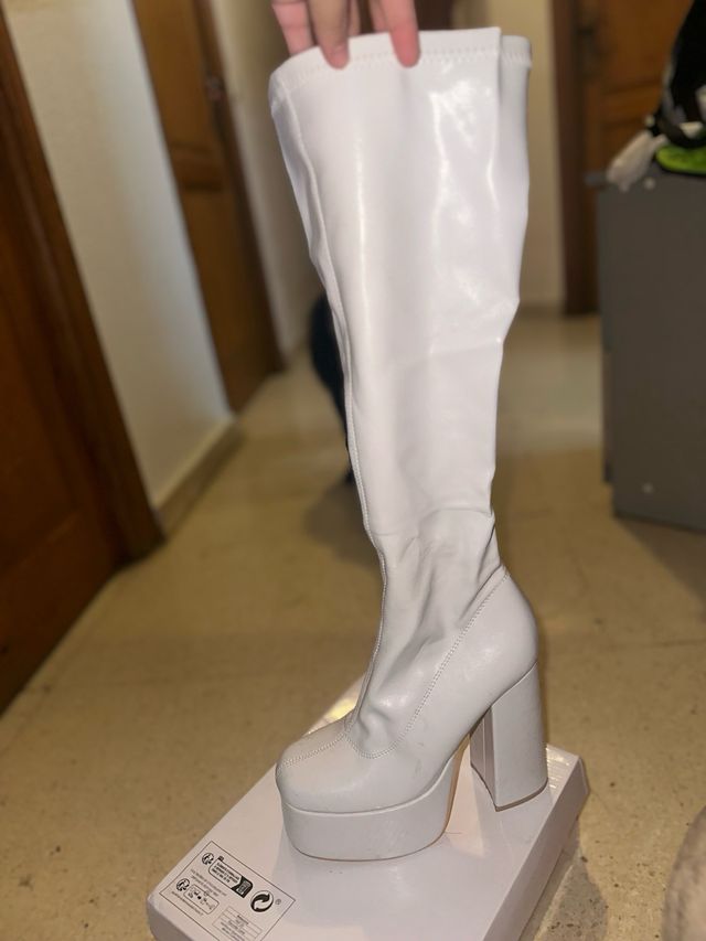Botas blancas plataforma tacón alto