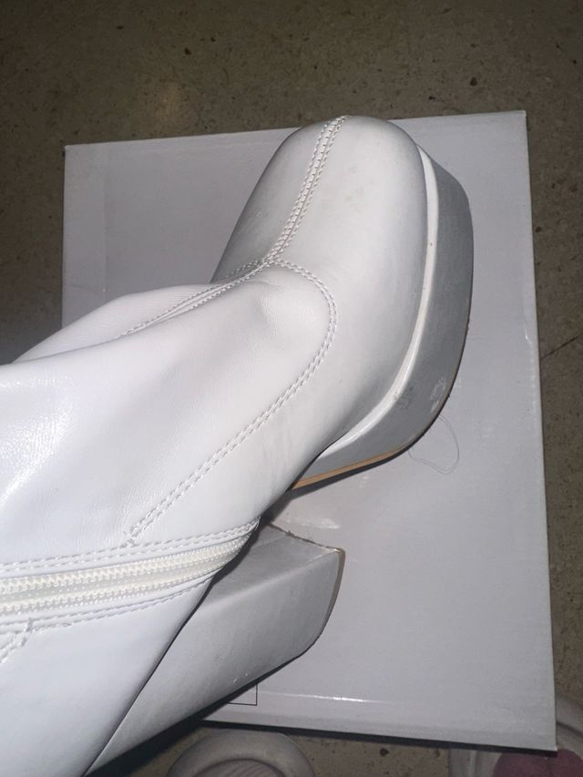 Botas blancas plataforma tacón alto
