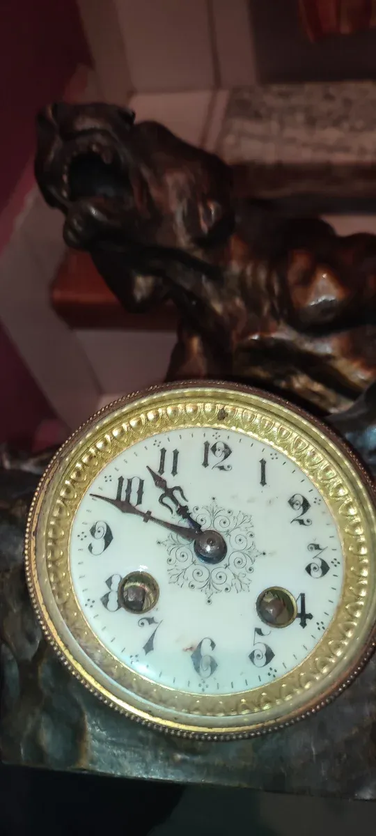 Antiguo Reloj t. cartier sobremesa bronce pantera