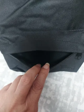 Mini mochila negra