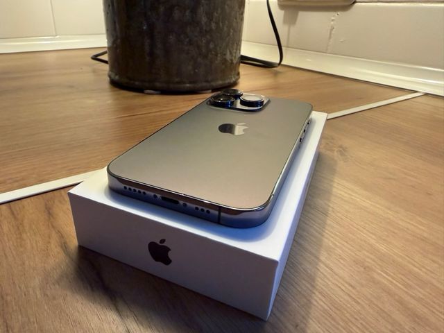 iPhone 14 Pro 128GB Morado