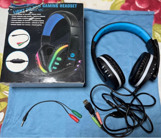 Fones de ouvido Gaming iWotto RGB PS4