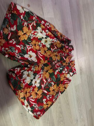Conjunto de ropa estampado floral