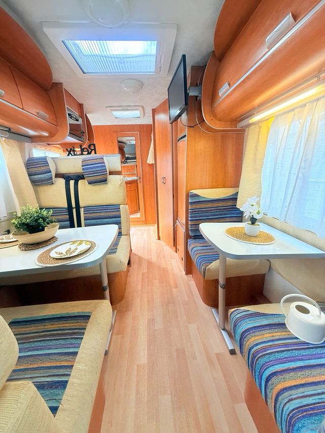 Autocaravana doble salón 6PLZ/aire/horno