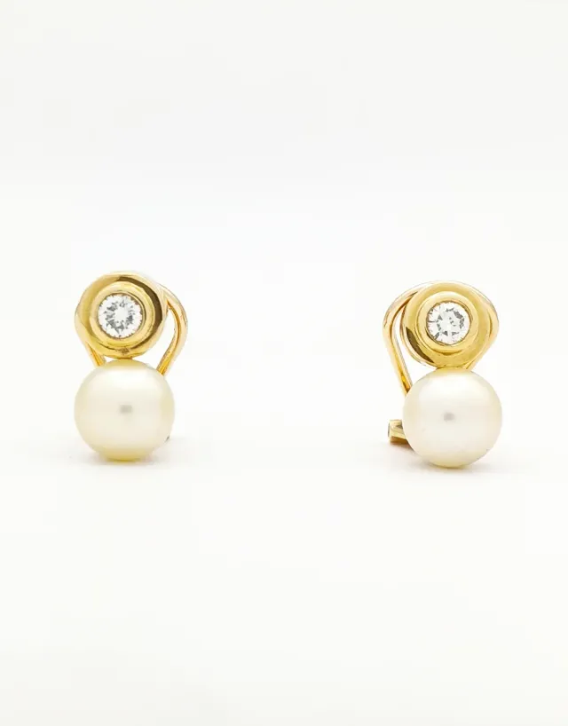 Pendientes de Oro 18k con Perlas y brillantes.