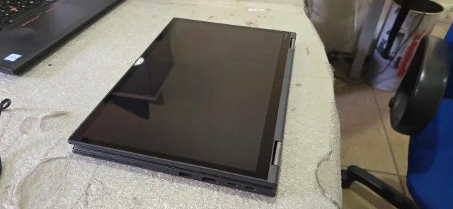 LENOVO YOGA X13 I5 16 RAM 256 SSD