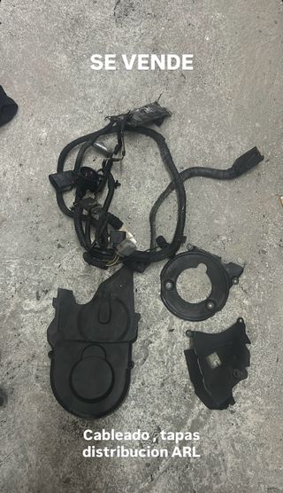 Aston Martin DB11 2024