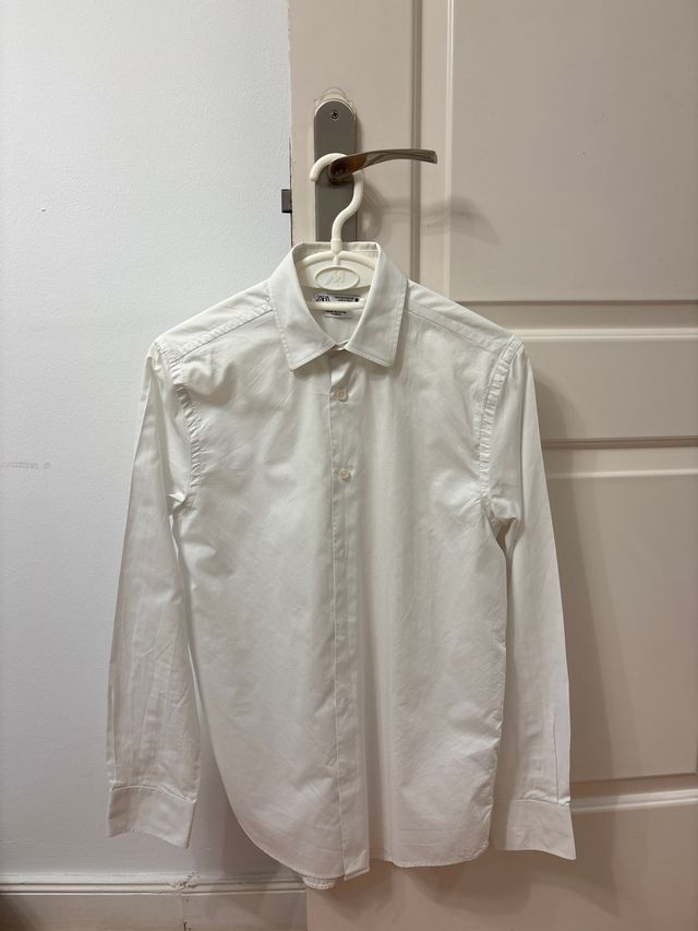 Camisa blanca Zara traje