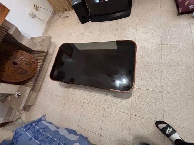 Mesa de centro cristal y madera