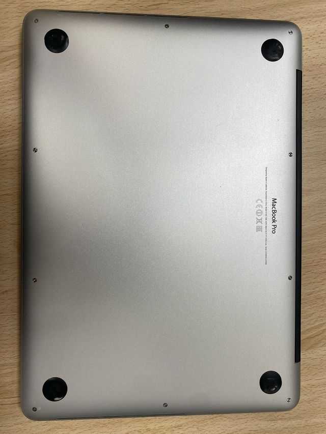 MacBook Pro A1502 13"