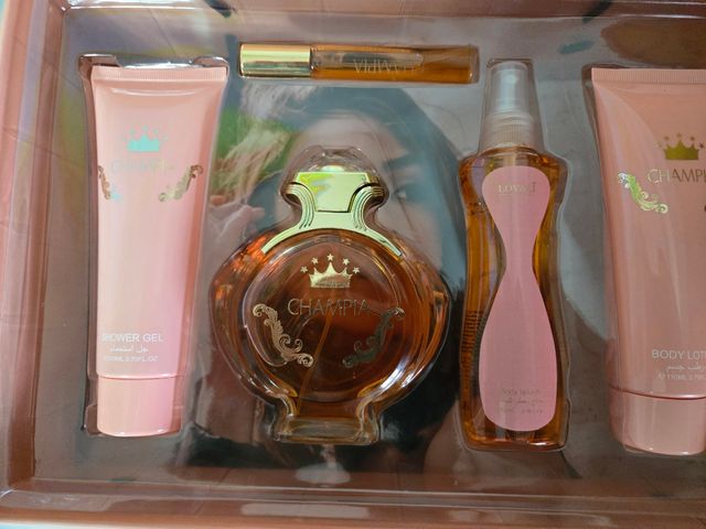 Set Perfume Champia by Lovali