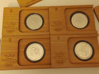 Lote 4 Monedas Plata 2000 pts 1991