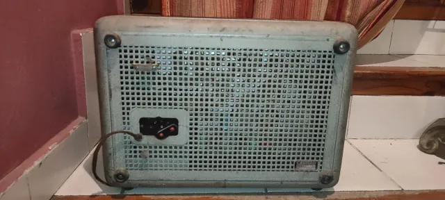 Antiguo Generador de señales centrad 682 maquina