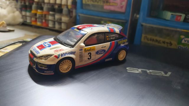 Ford Focus WRC Scalextric L.Moya C.Sainz
