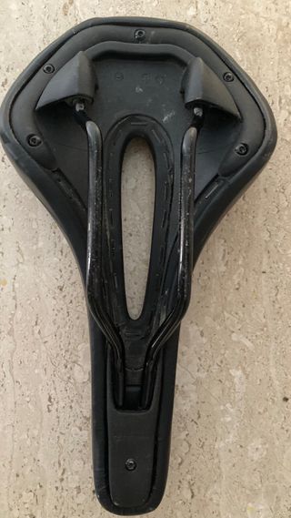 Tubo e sella in carbonio per bici da corsa