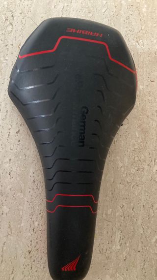 Tubo e sella in carbonio per bici da corsa