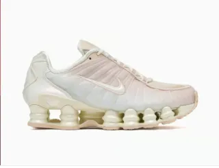 NUEVAS A ESTRENAR ORIGINALES  W NIKE SHOX TL