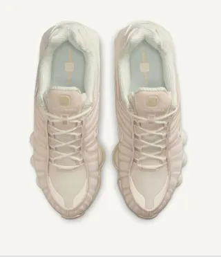 NUEVAS A ESTRENAR ORIGINALES  W NIKE SHOX TL