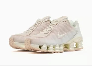 NUEVAS A ESTRENAR ORIGINALES  W NIKE SHOX TL