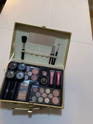 Maletín Maquillaje Color Secret Dorado