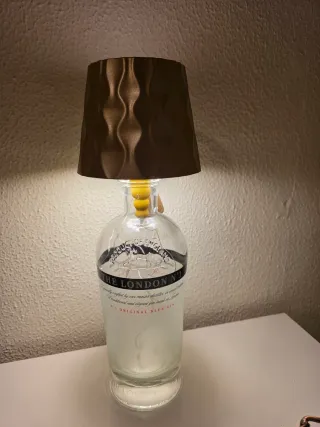Lampada bottiglia gin London Dry