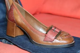 Zapatos Clarks Marrones y Rojos Mujer