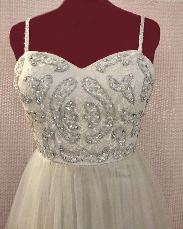Vestido tul plateado/blanco T.38