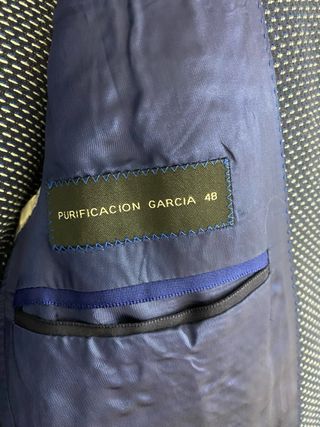 Americana Purificación García azul talla 48