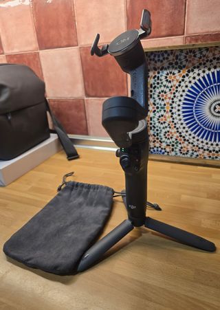 DJI OM 4 (Osmo Mobile 4) Estabilizador