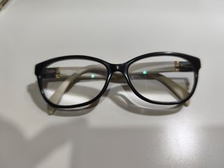 Gafas de vista negras y beige