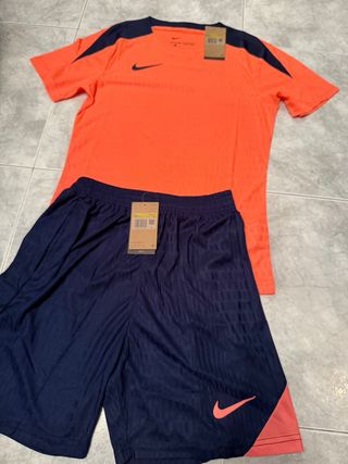 Conjunto Deportivo Nike Naranja y Azul