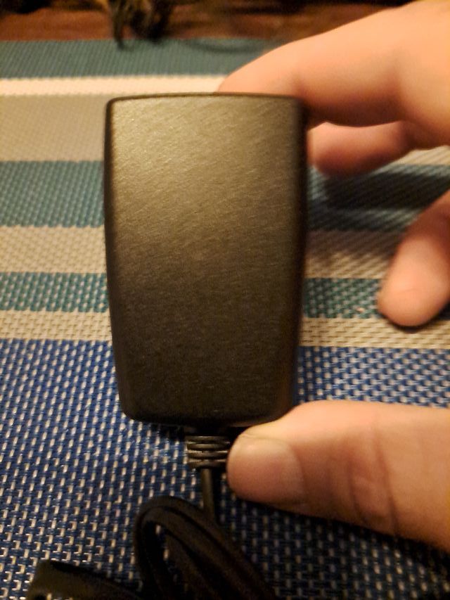 Caricabatterie Sony Ericsson CST-13