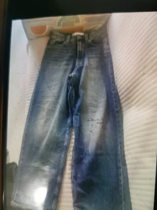 Pantalón vaquero Bershka azul