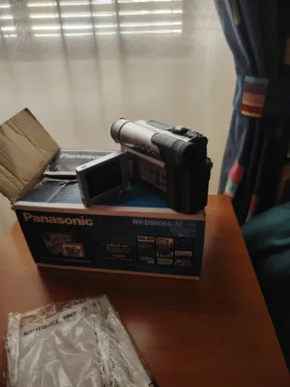 Videocámara Panasonic NV-DS60EG M