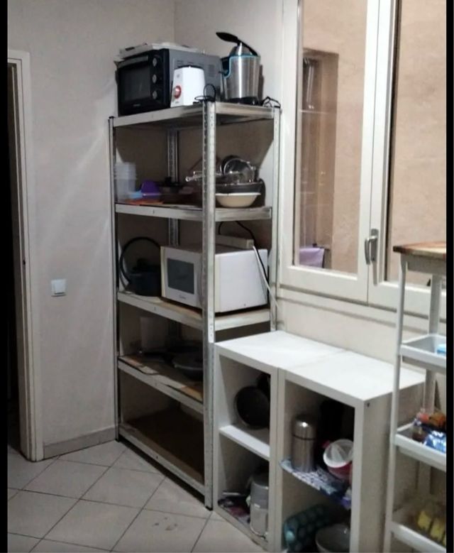 Estantería metálica con 5 baldas regulables