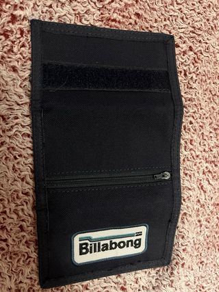 Billetera Billabong Azul y Blanca