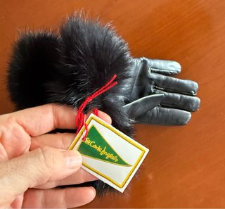 Guantes de piel de cordero negros con pelo