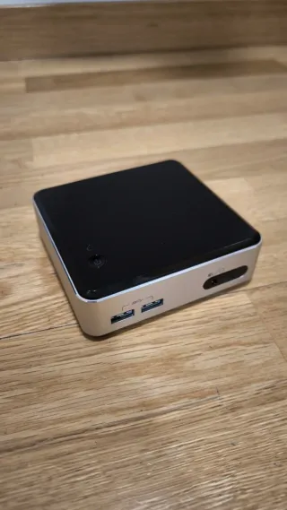 Mini PC Intel i3 8GB RAM 120GB SSD