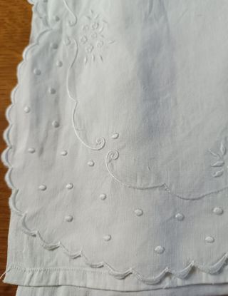 Juego sábanas antiguas hilo bordado hecho a mano