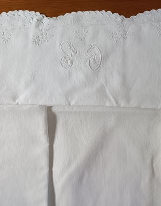 Juego sábanas antiguas hilo bordado hecho a mano