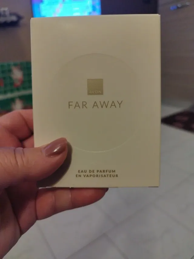 Profumo Avon Far Away Eau de Parfum