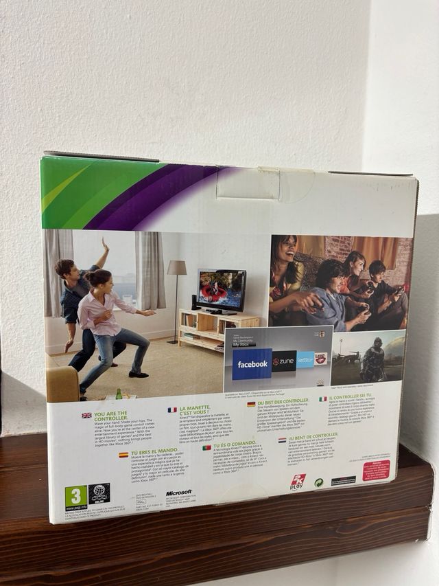 Xbox 360 bundle gioco + kinect nuovo sigillato