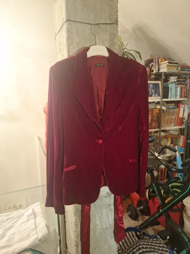 Chaqueta Terciopelo Roja Elegante